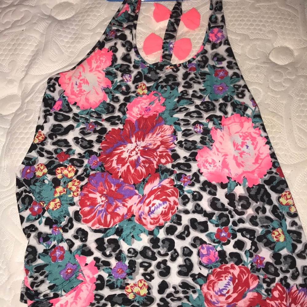 Rue 21 top